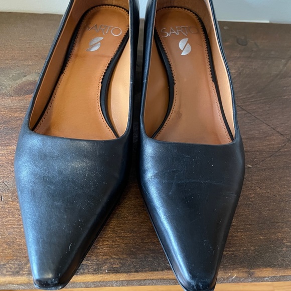 SARTO BY FRANCO SARTO - Modena Pointed Toe Pump - Picture 3 of 6